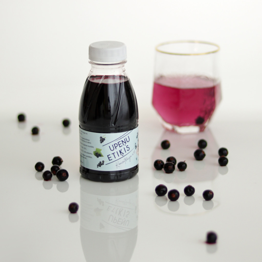 Upeņu etiķis 300ml