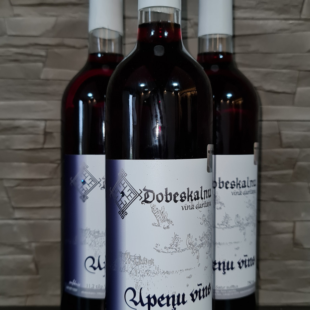 Mustsõstra vein, magus