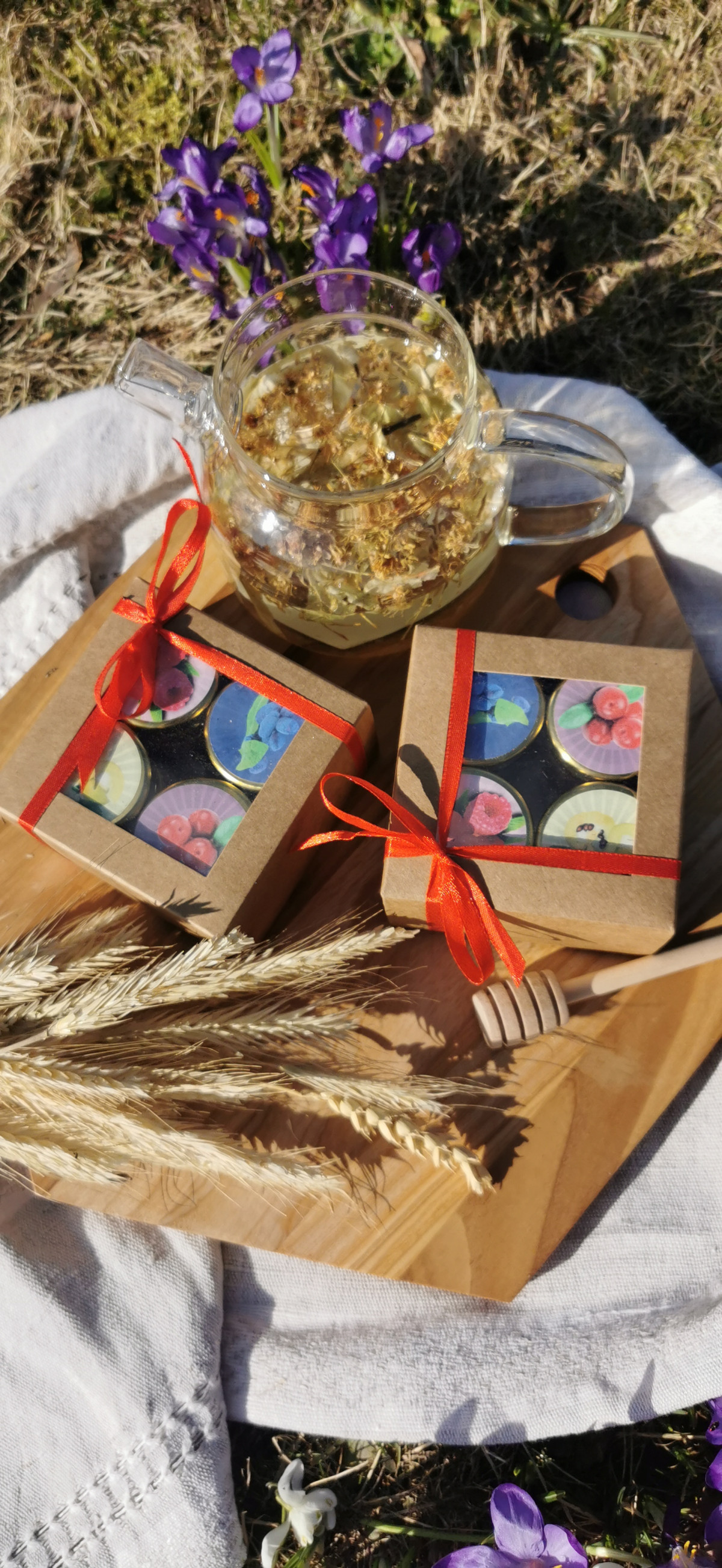 Dāvanu komplekts - mini ogu medus burciņu izlase (4x50 g)