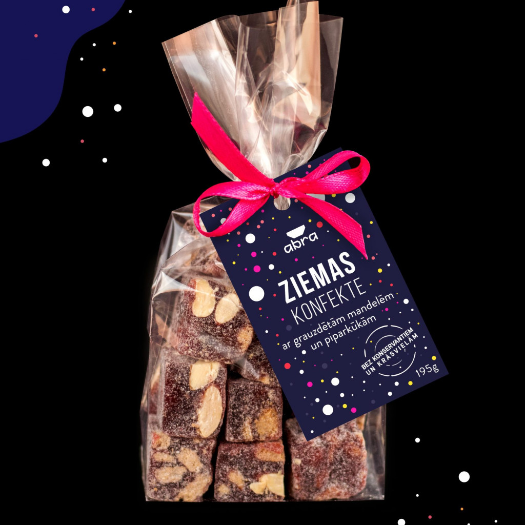 Winter blackcurrant marmalade sweets with almonds and gingerbread 195g
