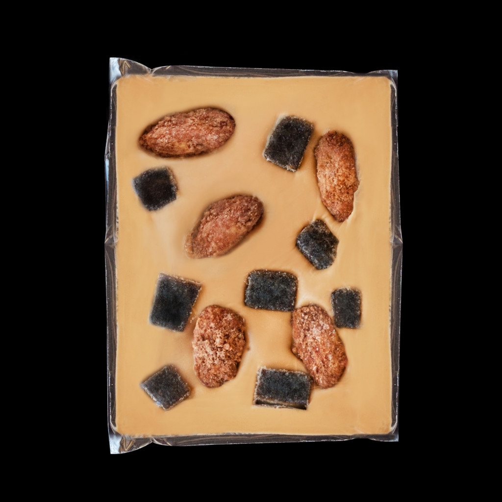 Karamellišokolaad karamelliseeritud mandlite ja linnasemarmelaadiga 60 g
