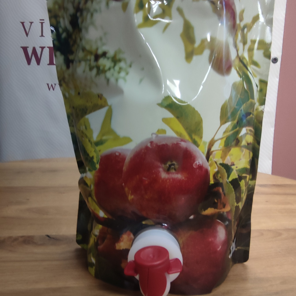 APPLE juice (bag-in-box)